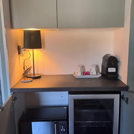 Private Room In Cologne Poll Экстерьер фото