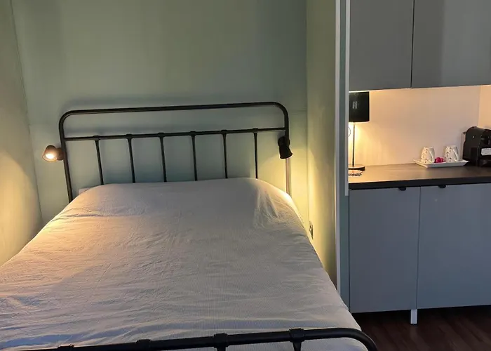 Private Room In Cologne Poll